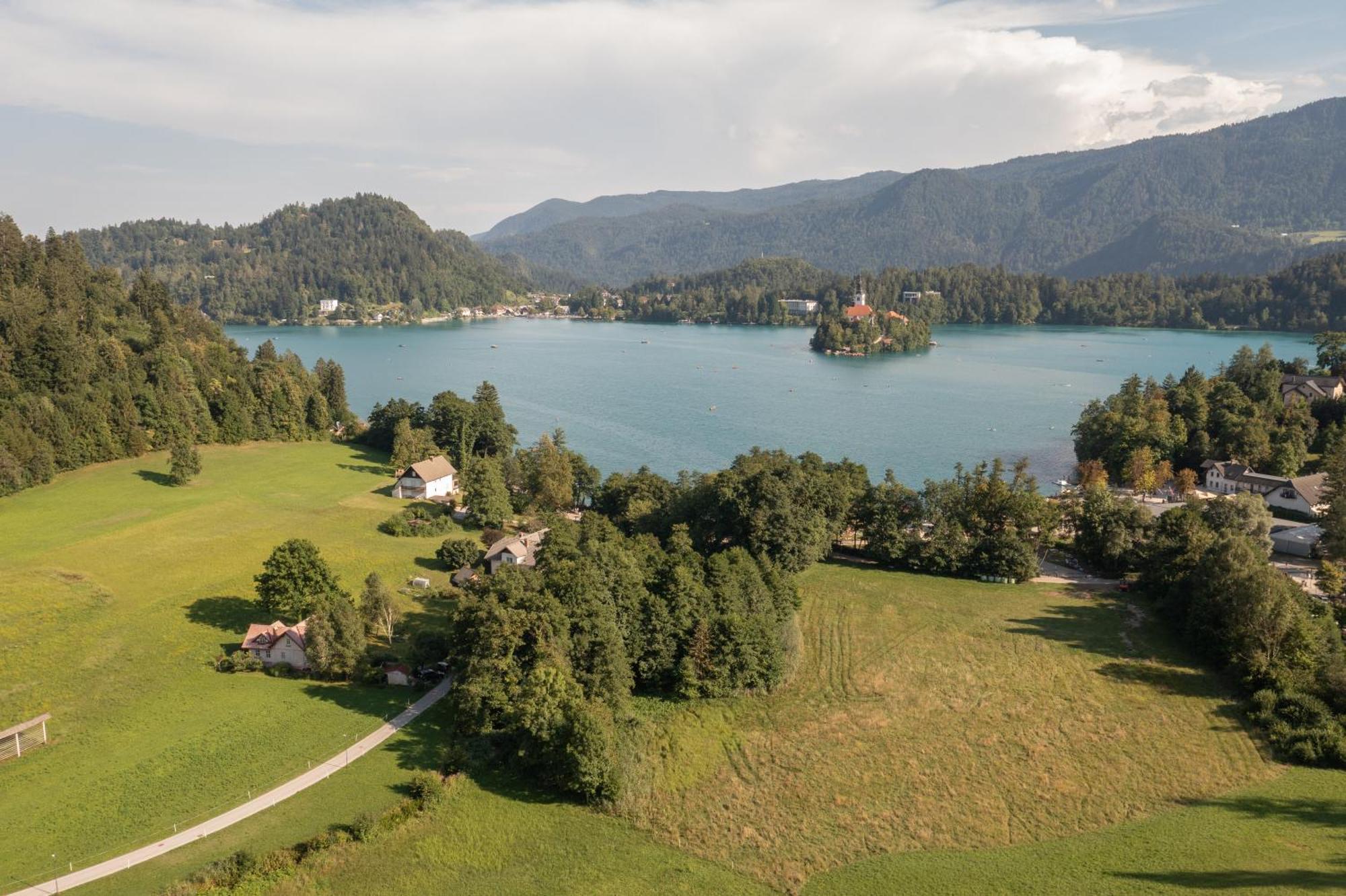 Homestay Vito By Lake Блед Екстер'єр фото