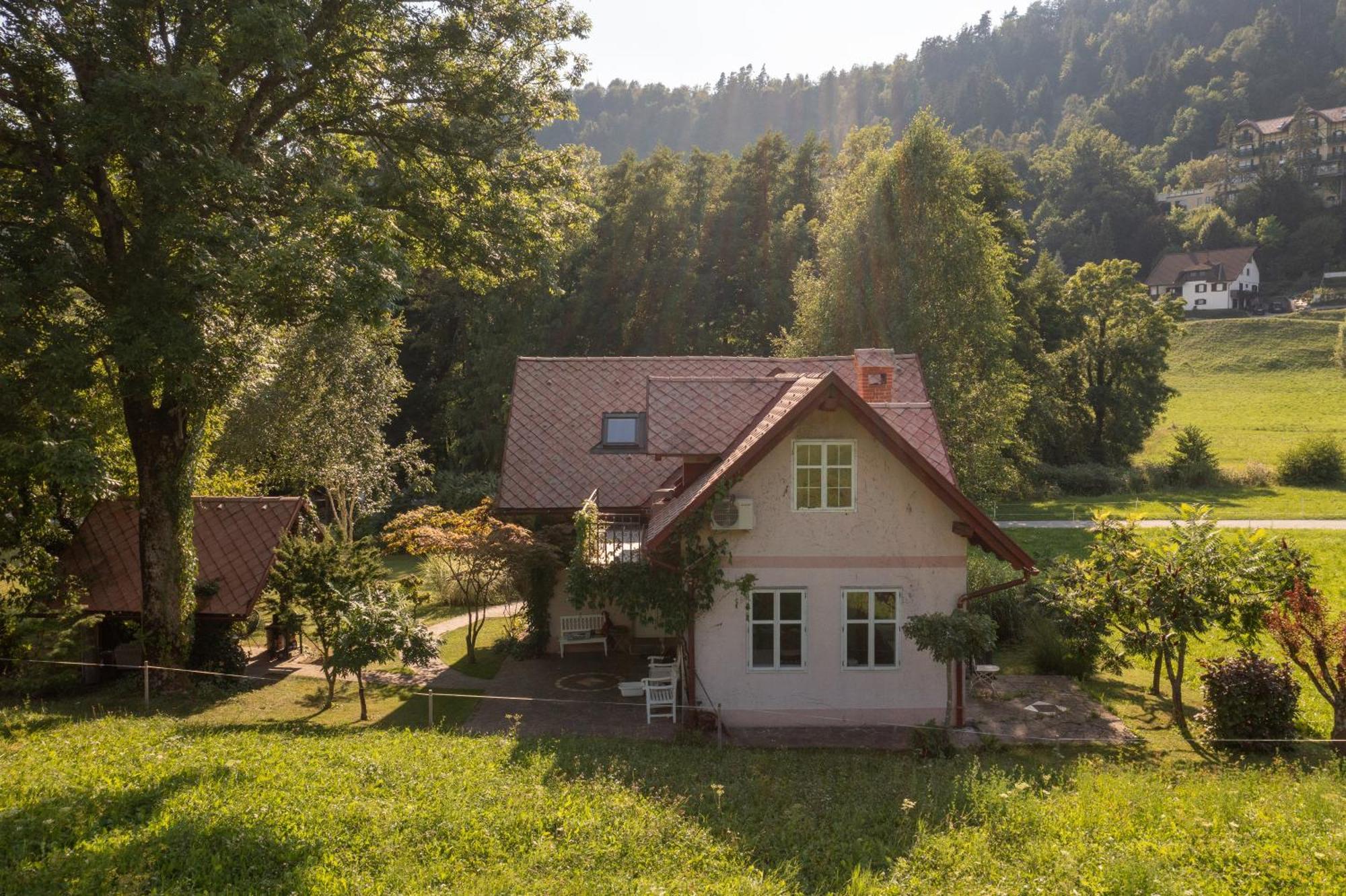 Homestay Vito By Lake Блед Екстер'єр фото